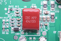 科雅ZZEC 404J100V無(wú)線(xiàn)充CBB電容用于今翔65W 2C1A多功能氮化鎵充電器